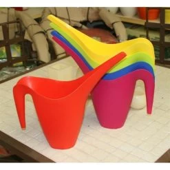 Regadera 1,6L Colores